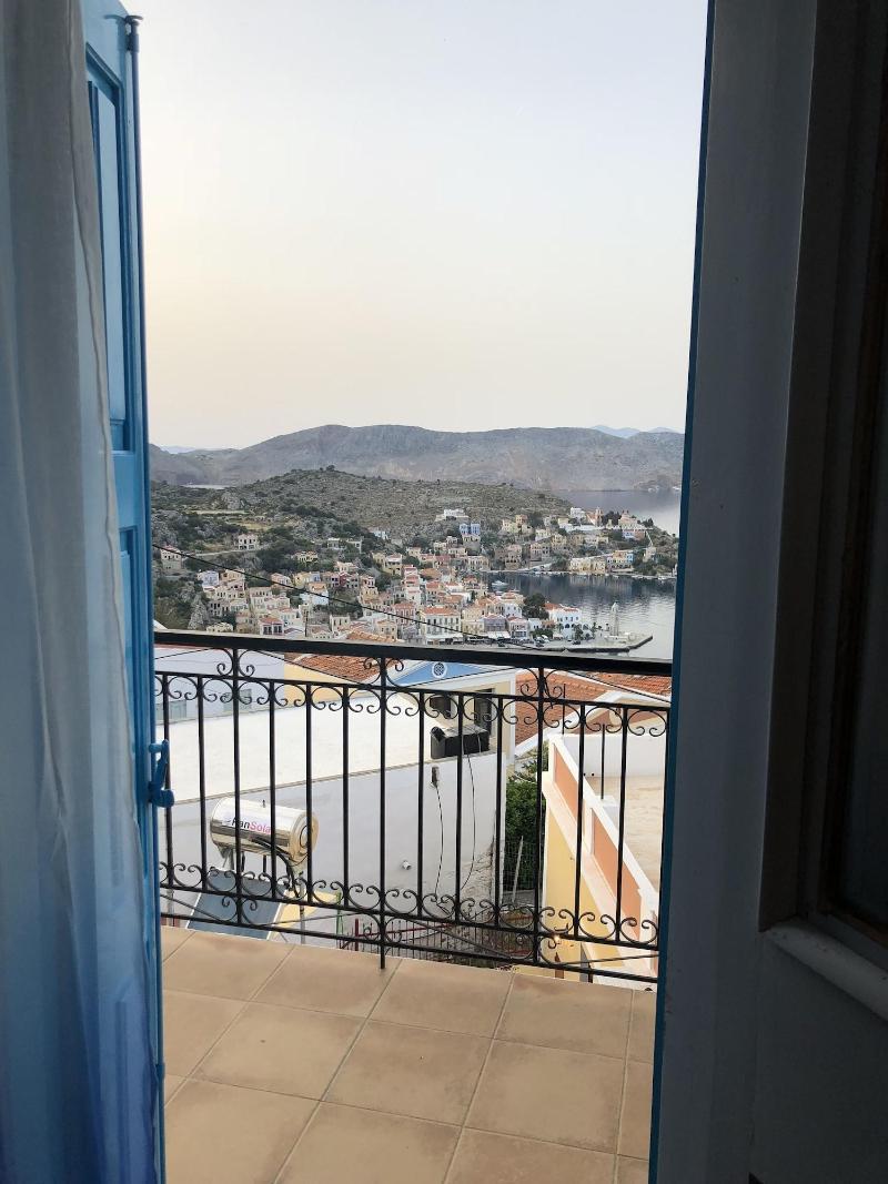 Hotel Fiona Symi Exteriér fotografie